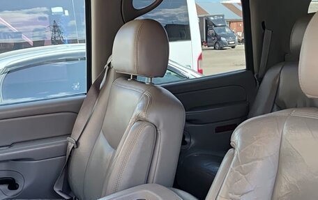 Chevrolet Tahoe II, 2005 год, 1 400 000 рублей, 6 фотография