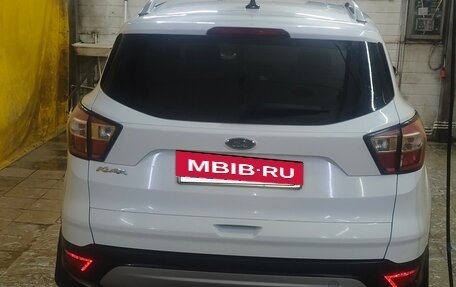 Ford Kuga III, 2017 год, 1 550 000 рублей, 6 фотография