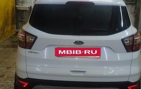 Ford Kuga III, 2017 год, 1 550 000 рублей, 12 фотография