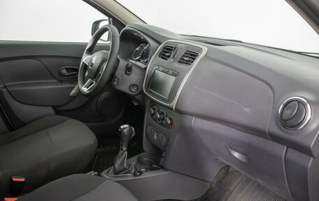 Renault Logan II, 2020 год, 1 100 000 рублей, 9 фотография