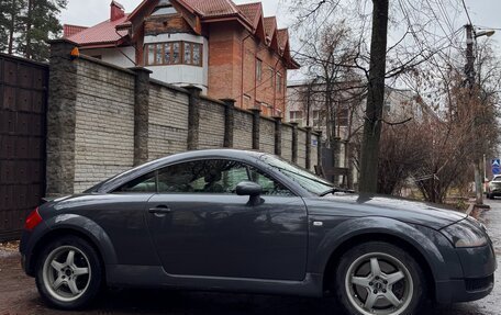 Audi TT, 2004 год, 950 000 рублей, 2 фотография