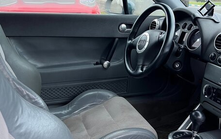 Audi TT, 2004 год, 950 000 рублей, 7 фотография