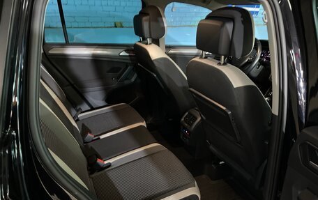 Volkswagen Tiguan II, 2019 год, 3 500 000 рублей, 13 фотография