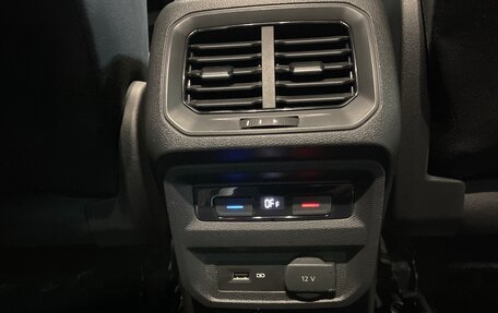 Volkswagen Tiguan II, 2019 год, 3 500 000 рублей, 14 фотография