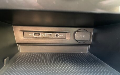 Volkswagen Tiguan II, 2019 год, 3 500 000 рублей, 34 фотография