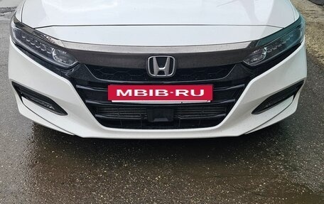 Honda Accord IX рестайлинг, 2017 год, 1 800 000 рублей, 3 фотография