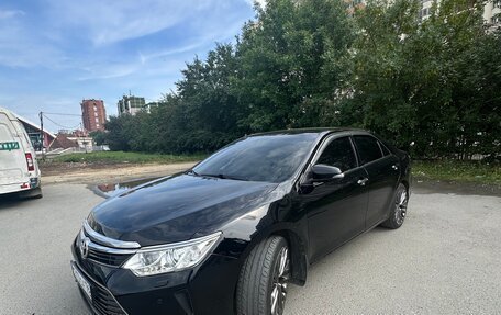 Toyota Camry, 2015 год, 2 370 000 рублей, 3 фотография