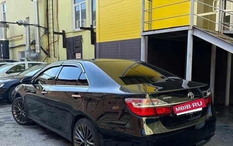 Toyota Camry, 2015 год, 2 370 000 рублей, 8 фотография