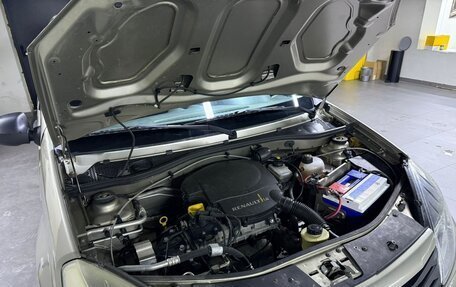 Renault Sandero I, 2010 год, 300 000 рублей, 4 фотография