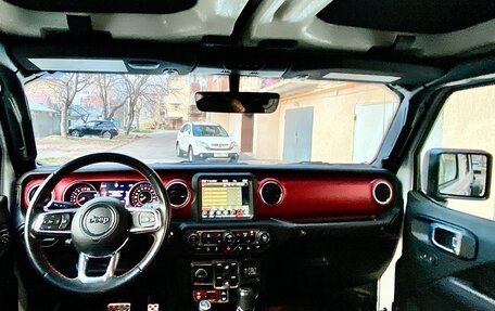 Jeep Wrangler, 2021 год, 4 900 000 рублей, 25 фотография