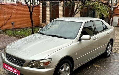 Lexus IS II рестайлинг 2, 1999 год, 855 000 рублей, 12 фотография