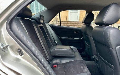 Lexus IS II рестайлинг 2, 1999 год, 855 000 рублей, 23 фотография