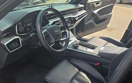 Audi A6, 2022 год, 2 500 000 рублей, 6 фотография