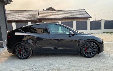 Tesla Model Y I, 2023 год, 4 850 000 рублей, 2 фотография