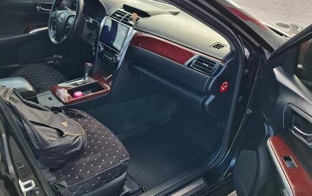 Toyota Camry, 2012 год, 1 350 000 рублей, 6 фотография