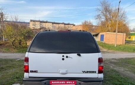 GMC Yukon III, 2001 год, 650 000 рублей, 12 фотография