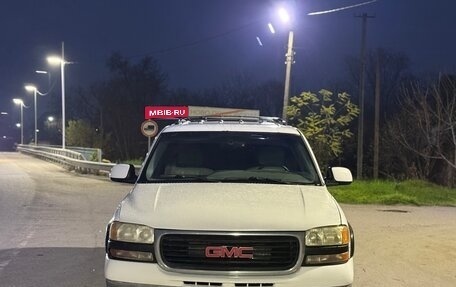 GMC Yukon III, 2001 год, 650 000 рублей, 1 фотография