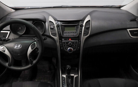 Hyundai i30 II рестайлинг, 2012 год, 1 099 000 рублей, 12 фотография