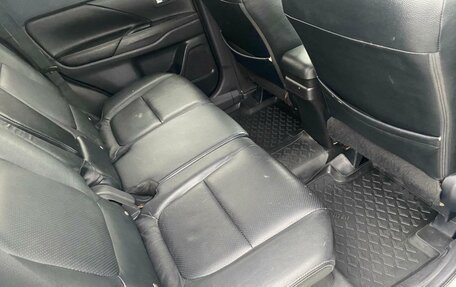 Mitsubishi Outlander III рестайлинг 3, 2013 год, 1 100 000 рублей, 9 фотография