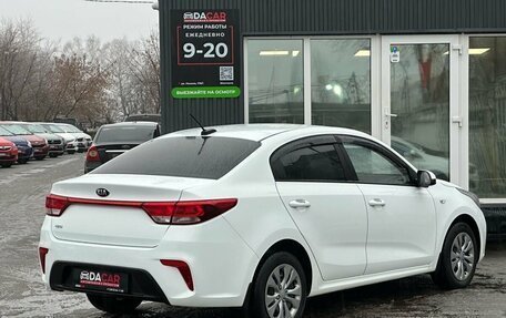 KIA Rio IV, 2020 год, 1 379 000 рублей, 6 фотография