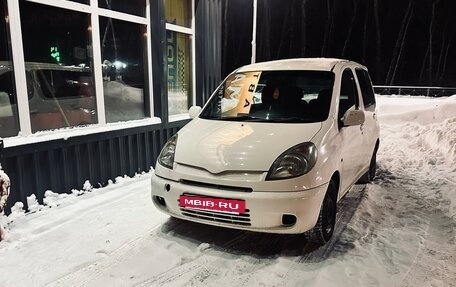 Toyota FunCargo, 2000 год, 365 000 рублей, 2 фотография