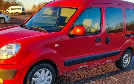 Renault Kangoo II рестайлинг, 2007 год, 395 000 рублей, 1 фотография