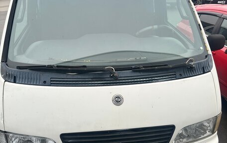 SsangYong Istana, 2000 год, 449 000 рублей, 2 фотография