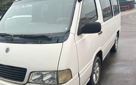 SsangYong Istana, 2000 год, 449 000 рублей, 4 фотография