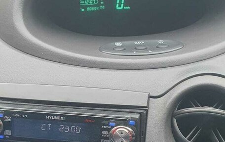 Toyota Vitz, 2001 год, 299 000 рублей, 17 фотография