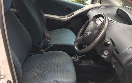 Toyota Vitz, 2005 год, 450 000 рублей, 7 фотография