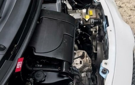 Toyota Vitz, 2005 год, 450 000 рублей, 5 фотография