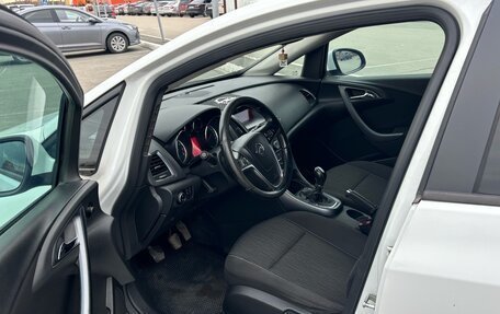 Opel Astra J, 2012 год, 800 000 рублей, 2 фотография