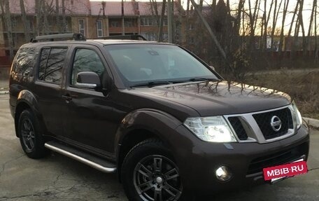 Nissan Pathfinder, 2010 год, 1 340 000 рублей, 3 фотография
