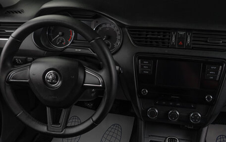 Skoda Octavia, 2018 год, 1 369 000 рублей, 12 фотография