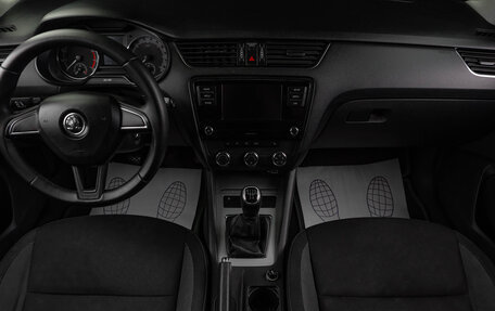 Skoda Octavia, 2018 год, 1 369 000 рублей, 13 фотография