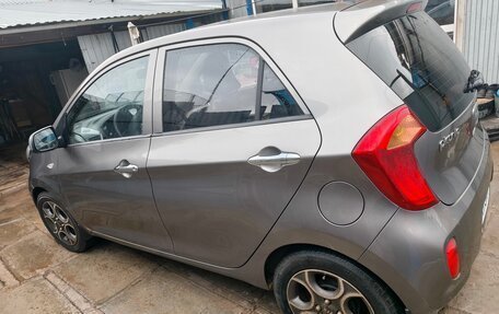 KIA Picanto II, 2011 год, 800 000 рублей, 10 фотография