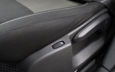 Renault Logan II, 2020 год, 1 090 000 рублей, 13 фотография