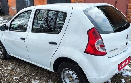 Renault Sandero I, 2010 год, 390 000 рублей, 1 фотография