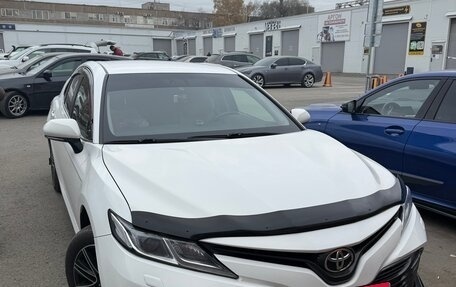Toyota Camry, 2018 год, 2 650 000 рублей, 12 фотография
