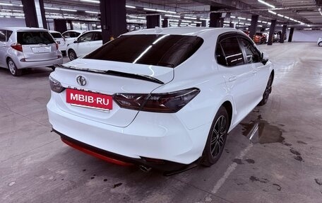 Toyota Camry, 2018 год, 2 650 000 рублей, 11 фотография