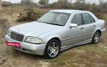 Mercedes-Benz C-Класс, 1994 год, 265 000 рублей, 6 фотография