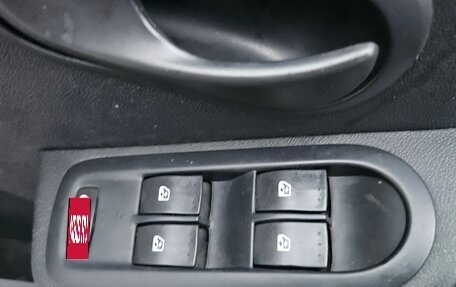 Renault Duster I рестайлинг, 2013 год, 649 000 рублей, 8 фотография