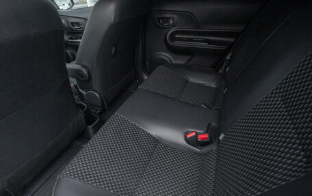 Toyota Aqua I, 2018 год, 1 298 000 рублей, 17 фотография