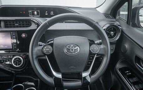 Toyota Aqua I, 2018 год, 1 298 000 рублей, 19 фотография