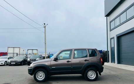 Chevrolet Niva I рестайлинг, 2016 год, 809 000 рублей, 3 фотография