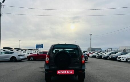 Chevrolet Niva I рестайлинг, 2016 год, 809 000 рублей, 5 фотография