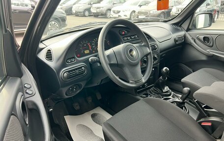 Chevrolet Niva I рестайлинг, 2016 год, 809 000 рублей, 10 фотография