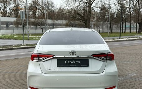 Toyota Corolla, 2021 год, 1 990 000 рублей, 3 фотография