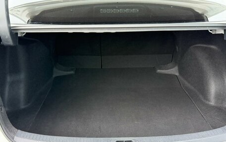 Toyota Corolla, 2021 год, 1 990 000 рублей, 16 фотография