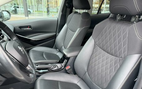 Toyota Corolla, 2021 год, 1 990 000 рублей, 15 фотография